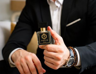 Jak dobrać perfumy do osobowości mężczyzny - odkryj swój idealny zapach