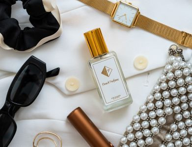 Najbardziej viralowe perfumy - zapachy, które podbijają TikToka i zbierają komplementy